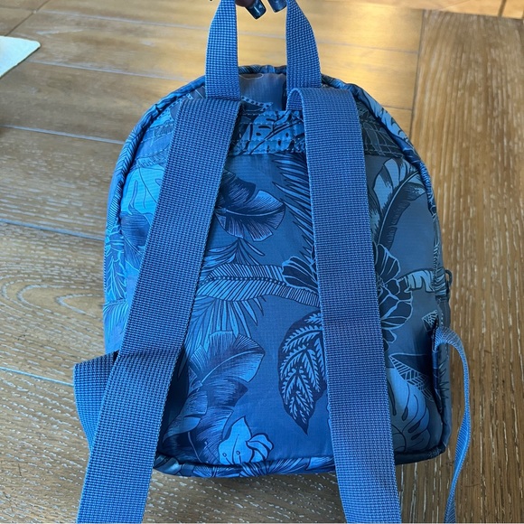 Victoria’s Secrets Ripstop Mini Backpack Blue, Tropical - Picture 4 of 10